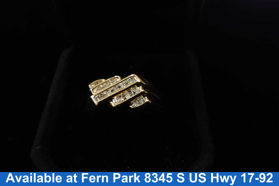 Men's Ring - Yellow Gold 10k (.417) 7.3 grams Size 10