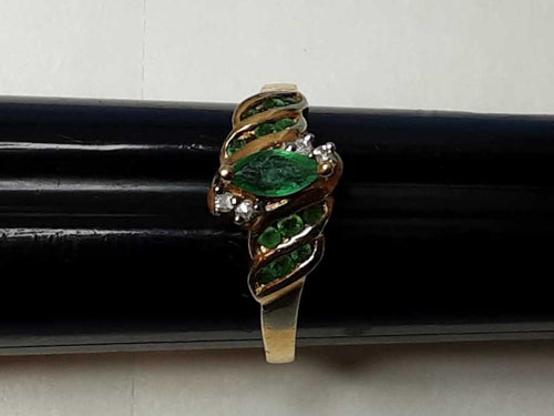 Women's Ring - Yellow Gold 14k (.585) 2.7 grams Size 7