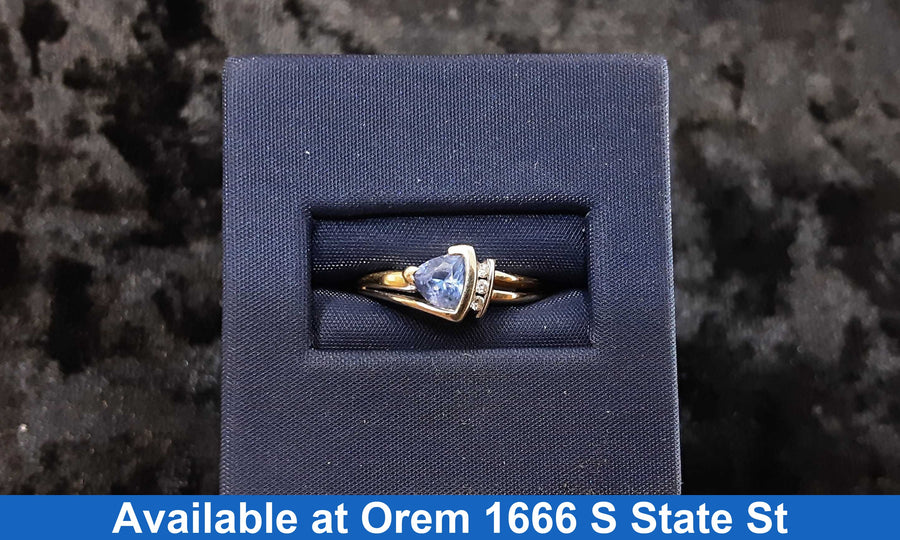 Women's Ring - Yellow Gold 14k (.585) 3 grams Size 6.5