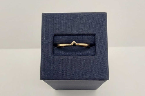 Women's Ring - Yellow Gold 14k (.585) 2.38 grams Size 7.5
