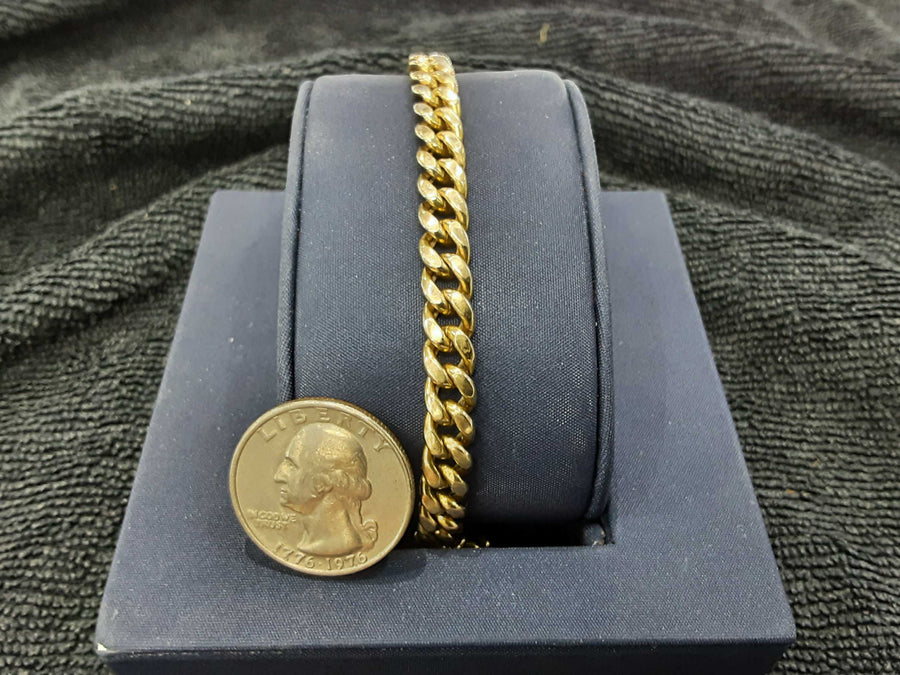 Cuban Link Bracelet - Yellow Gold 10k (.417) 9 grams 8 inch