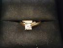 Women's Ring - Solitaire - Yellow Gold 10k (.417) 2.4 grams Size 7