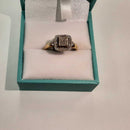 Women's Ring - Yellow Gold 10k (.417) 2 grams Size 7