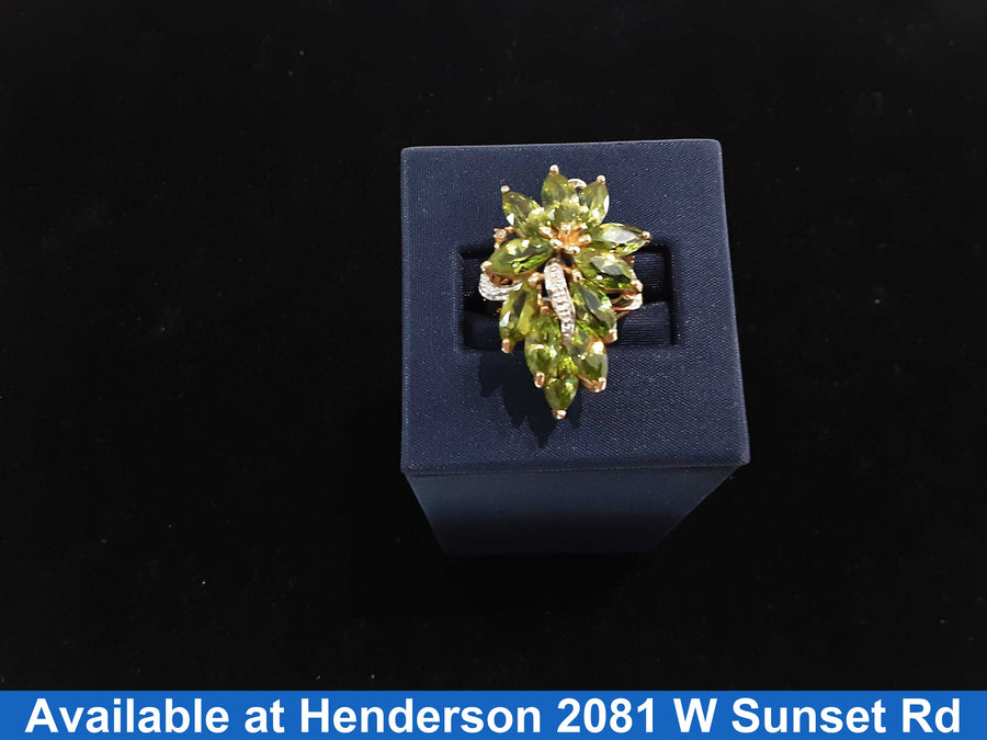 Women's Ring - Yellow Gold 14k (.585) 6 grams Size 7