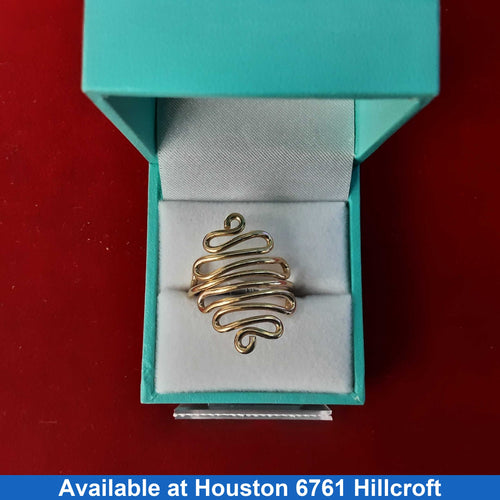 Women's Ring - Yellow Gold 14k (.585) 5.7 grams Size 8.5