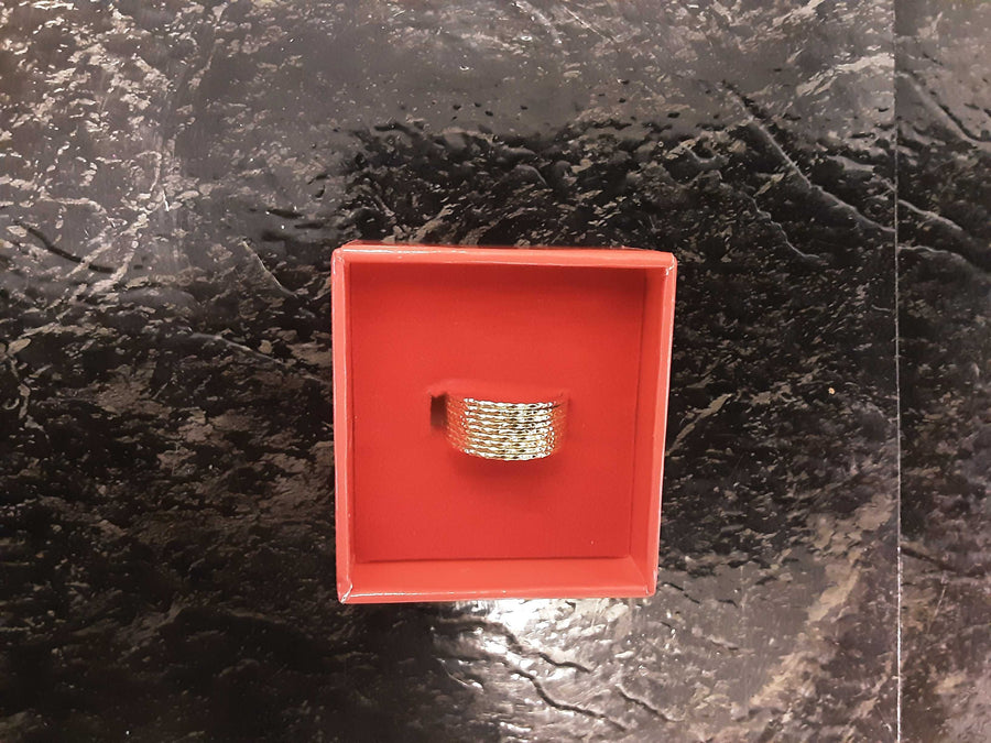 Ring - Wedding Band - Yellow Gold 14k (.585) 1.4 grams Size 6