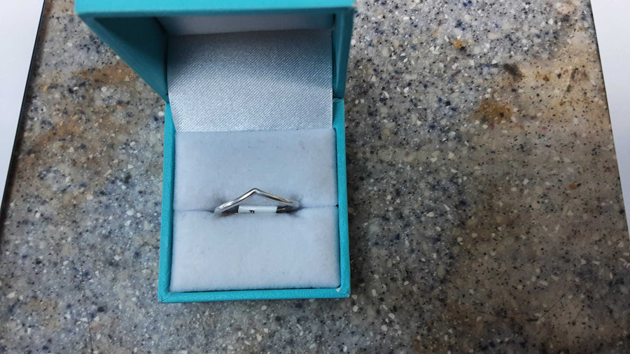 Women's Ring - Silver 1.3 grams Size 7