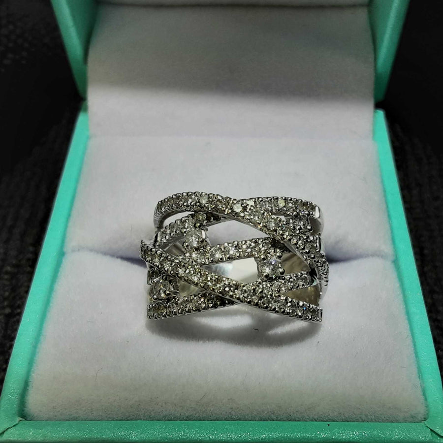 Women's Ring - White Gold 14k (.585) 7.5 grams Size 6.5