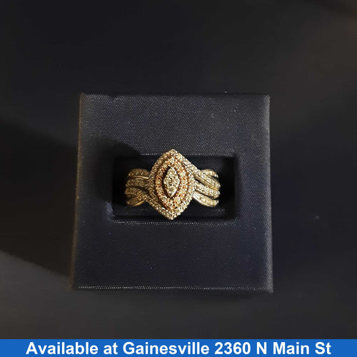 Women's Ring - White Gold 10k (.417) 4.6 grams Size 7