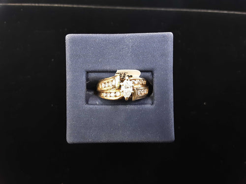 Women's Ring - Yellow Gold 14k (.585) 7.1 grams Size 8