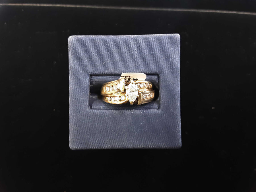 Women's Ring - Yellow Gold 14k (.585) 7.1 grams Size 8