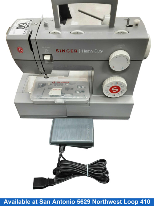 Singer 4432 Gray Sewing Machine / Accessory