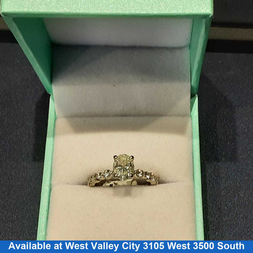 Women's Ring - White Gold 14k (.585) 2.4 grams Size 9