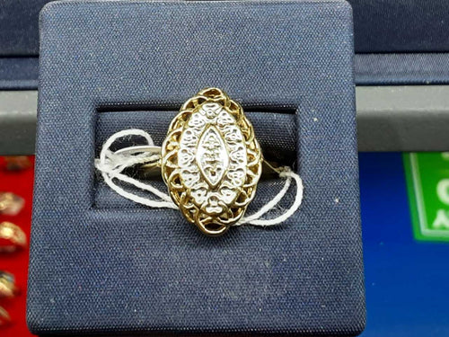 Women's Ring - Yellow Gold 10k (.417) 2.89 grams Size 7