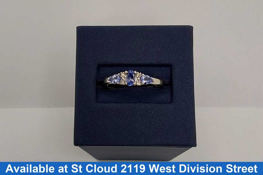 Women's Ring - White Gold 10k (.417) 1.79 grams Size 8.5