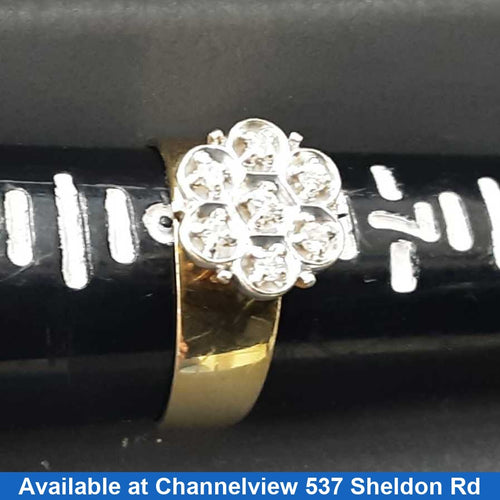 Women's Ring - Yellow Gold 10k (.417) 3.8 grams Size 8