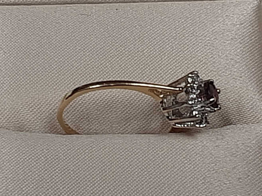 Women's Ring - Yellow Gold 14k (.585) 1.7 grams Size 6.5
