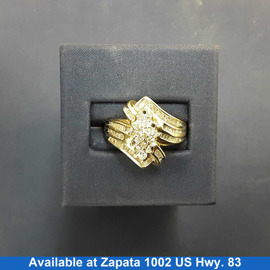 Women's Ring - Yellow Gold 10k (.417) 4.5 grams Size 7.5