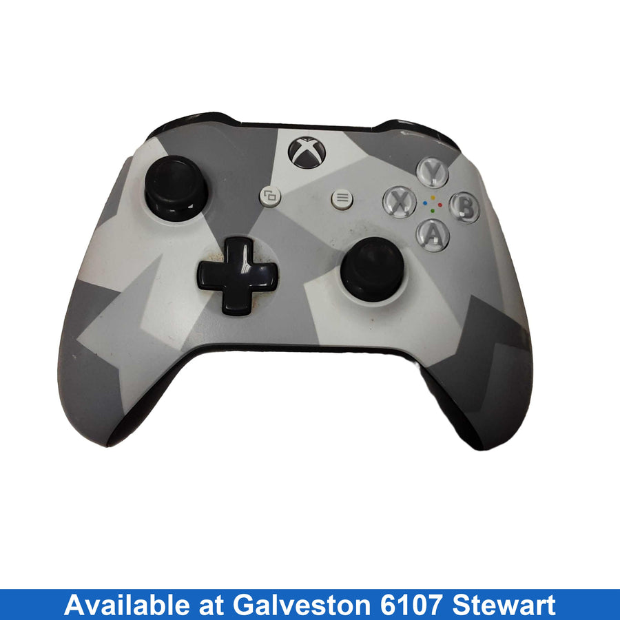 Microsoft 1708 Gray Gaming Controller