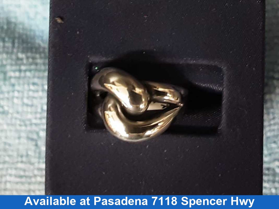 Women's Ring - Silver 6.7 grams Size 20