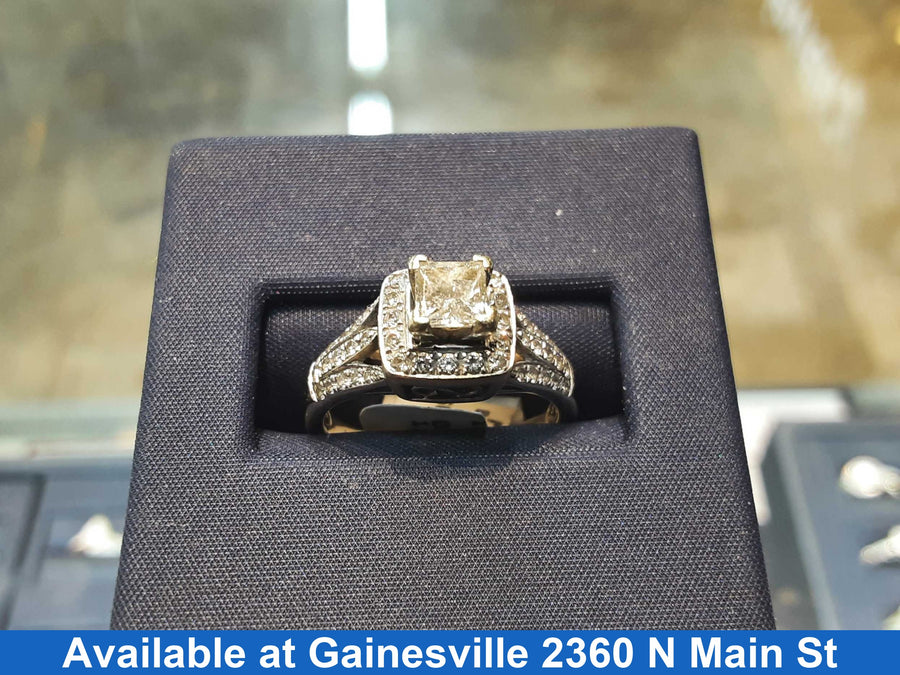 Women's Ring - White Gold 14k (.585) 4.5 grams Size 7
