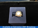 Women's Ring - Yellow Gold 10k (.417) 2.9 grams Size 5