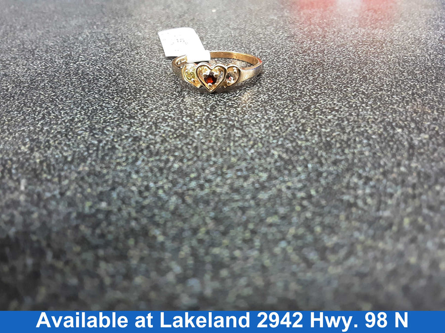Women's Ring - Yellow Gold 14k (.585) 1.6 grams Size 7