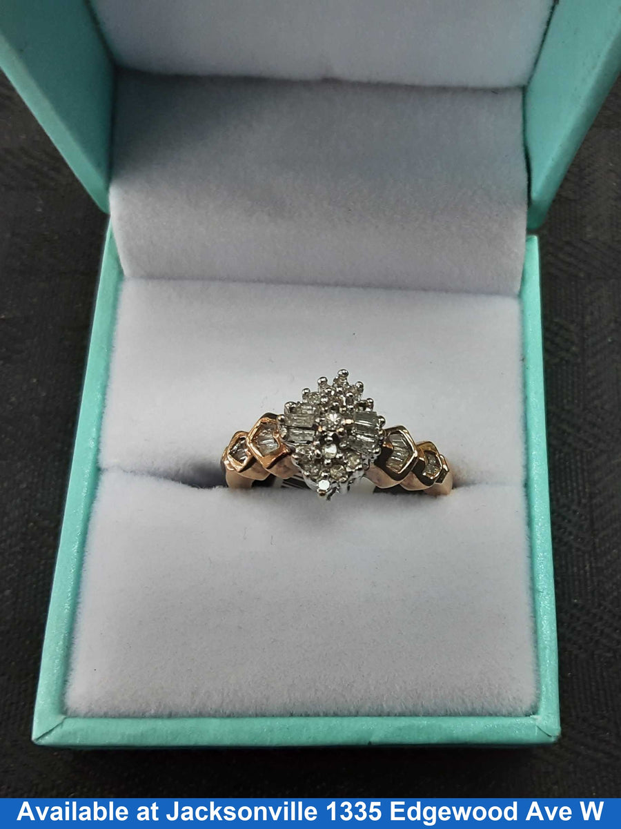 Women's Ring - Yellow Gold 10k (.417) 3.6 grams Size 5.5