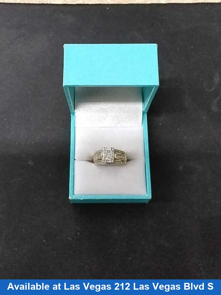 Women's Ring - Yellow Gold 10k (.417) 3.2 grams Size 20