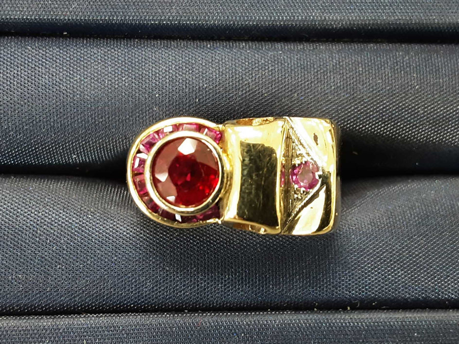 Men's Ring - Yellow Gold 14k (.585) 7.9 grams Size 8