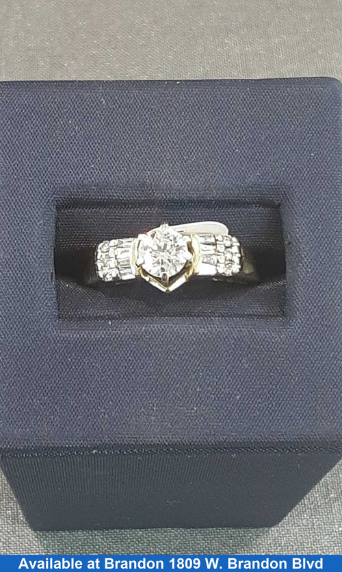 Women's Ring - Solitaire - Yellow Gold 14k (.585) 4.9 grams Size 7