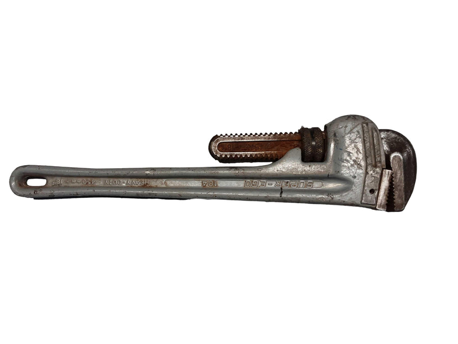 Super-ego 104 Gray Metric Hand Wrench