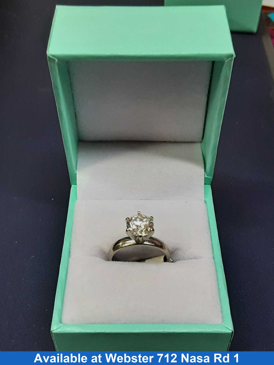 Women's Ring - Solitaire - White Gold 10k (.417) 2.7 grams Size 5