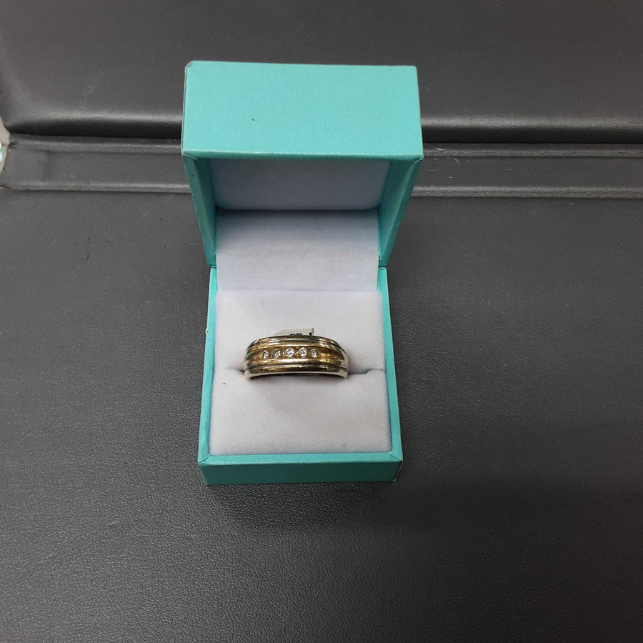 Ring - Wedding Band - Yellow Gold 14k (.585) 7.3 grams Size 11.5