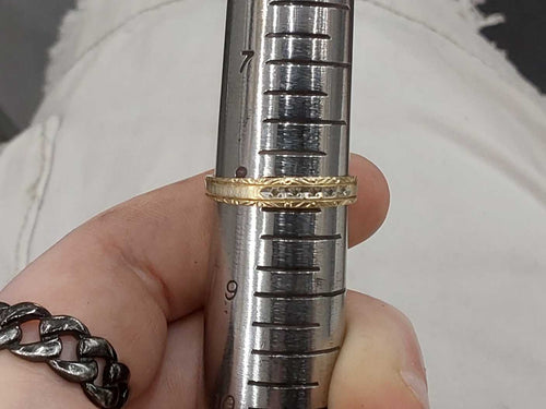 Ring - Wedding Band - Yellow Gold 10k (.417) 1.7 Grams Size 8