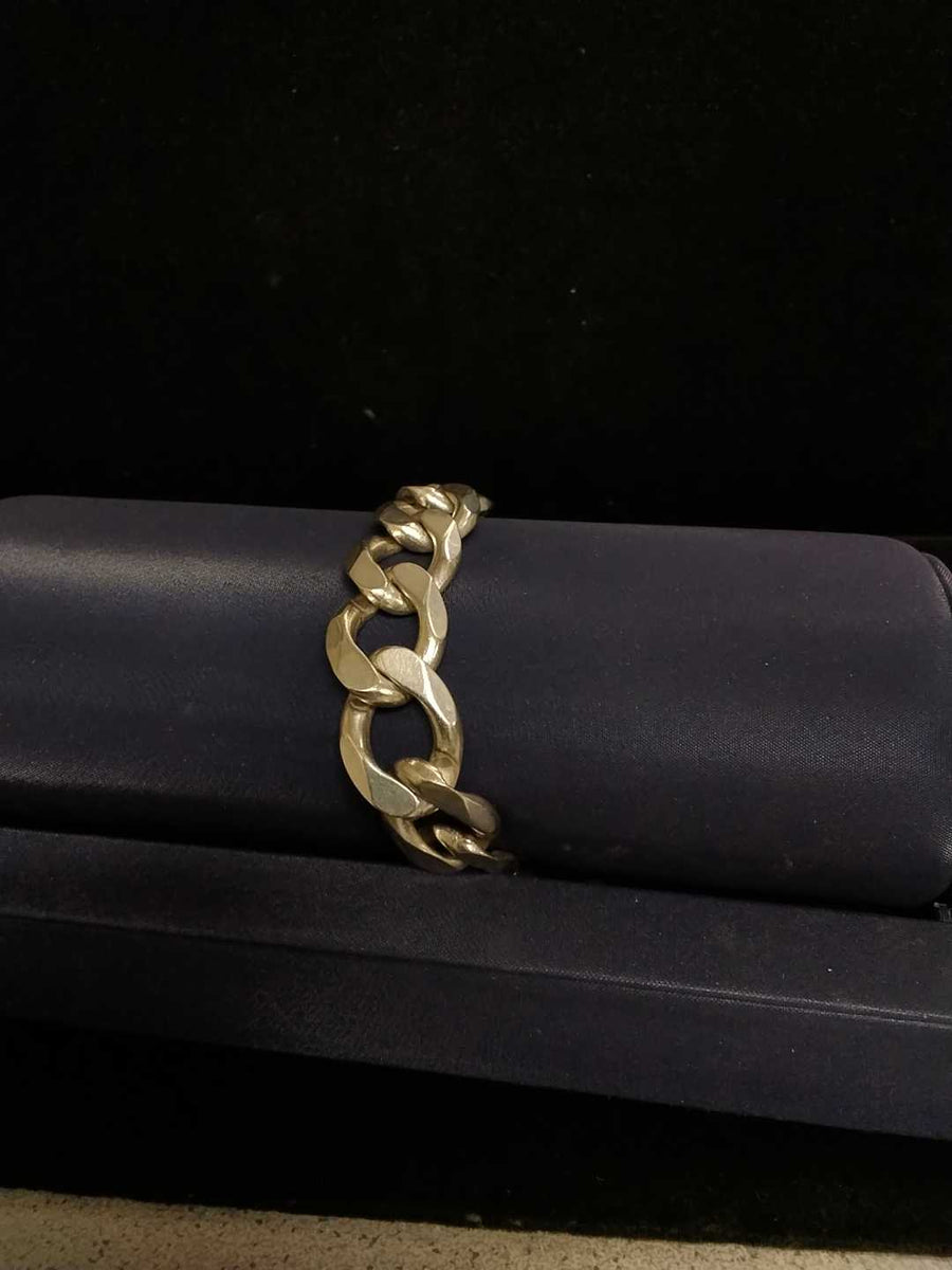 Cuban Link Bracelet - Silver 75.3 grams 10 inch
