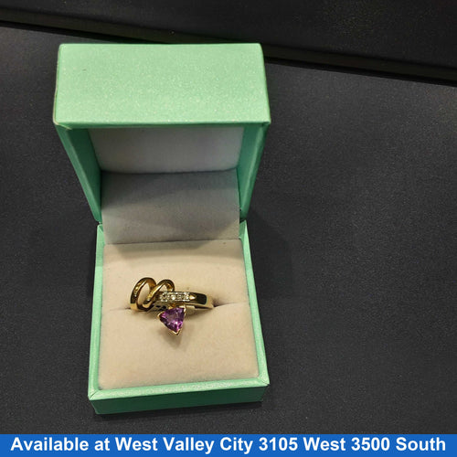 Women's Ring - Tricolor Gold 14k (.585) 4.9 grams Size 7