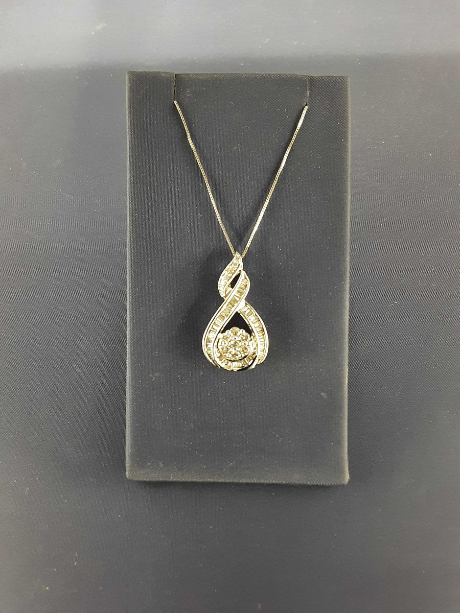 Chain - White Gold 10k (.417) 4.4 grams 18 inch