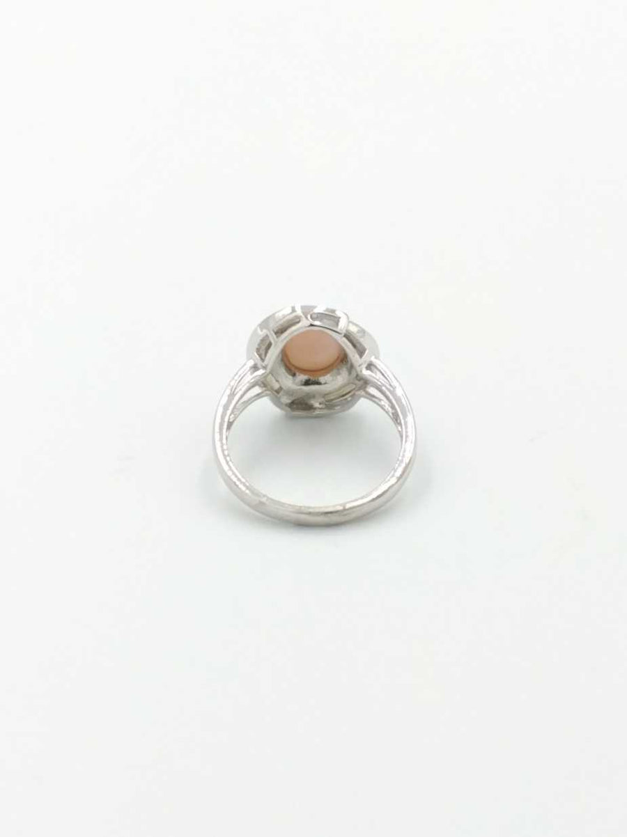 Women's Ring - White Gold 14k (.585) 4.4 grams Size 5