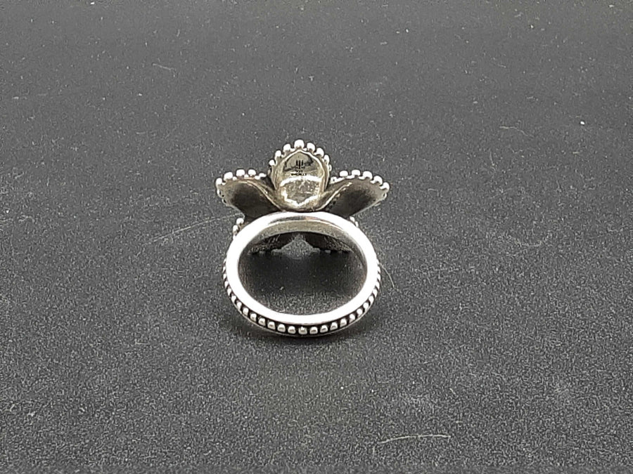 Women's Ring - Silver 9.7 grams Size 9