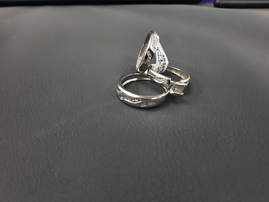 Ring - Wedding Set - White Gold 10k (.417) 7 grams Size 7