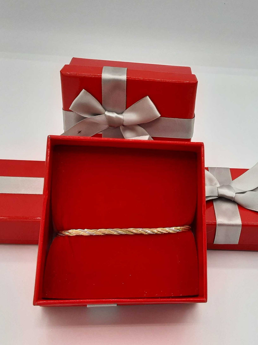 Tricolor Bracelet - Tricolor Gold 10k (.417) 2.2 grams 3 inch