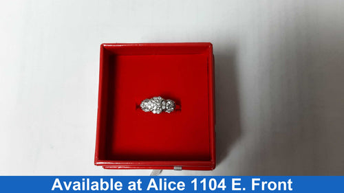 Women's Ring - White Gold 14k (.585) 3.2 grams Size 6.5