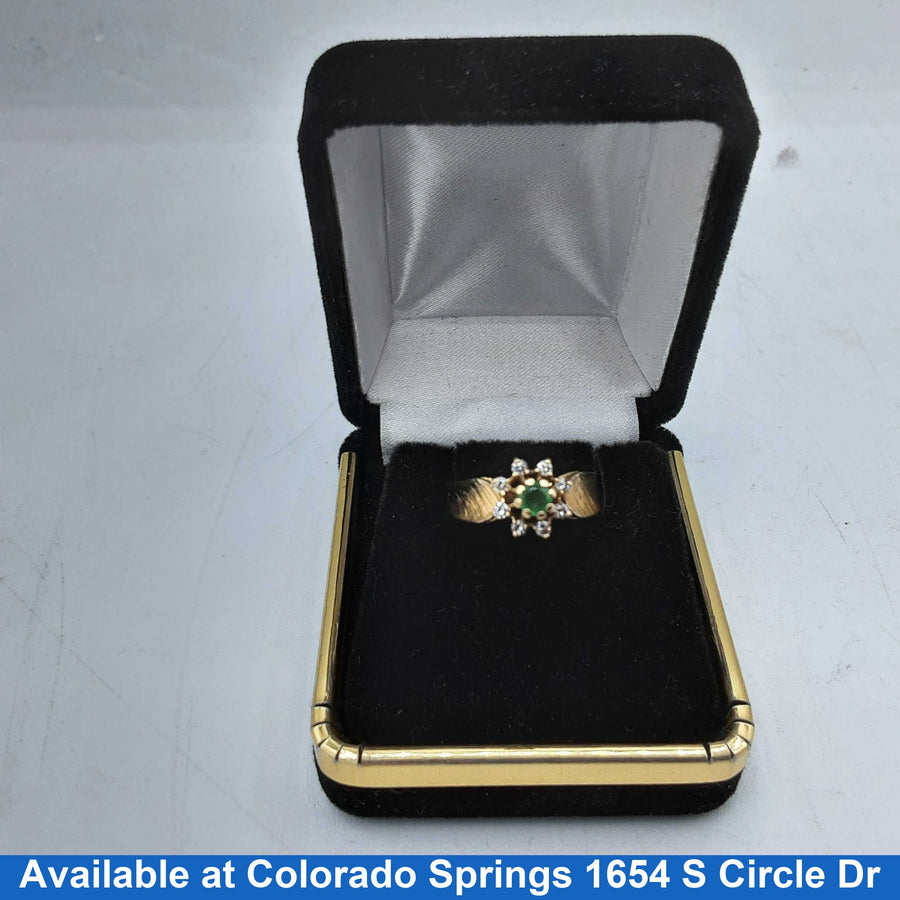 Women's Ring - Yellow Gold 14k (.585) 4 grams Size 8