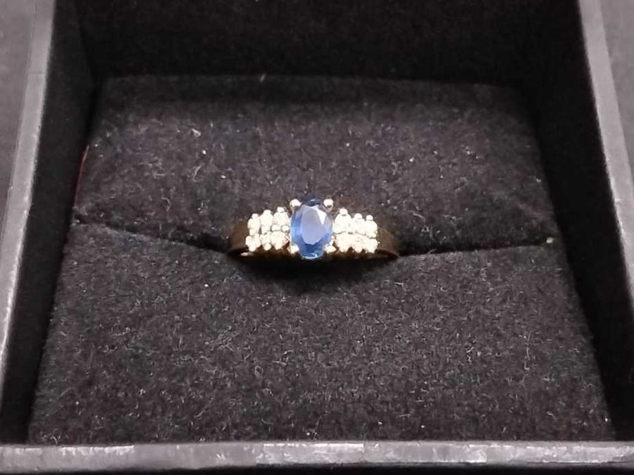 Women's Ring - Yellow Gold 14k (.585) 2.5 grams Size 7