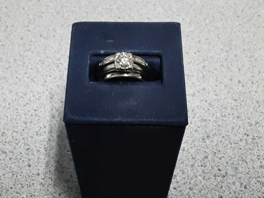 Ring - Engagement Set - Yellow Gold 14k (.585) 5.3 grams Size 7