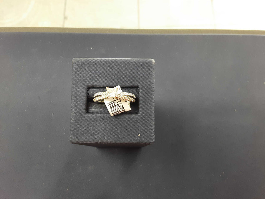 Women's Ring - White Gold 14k (.585) 3.9 grams Size 20