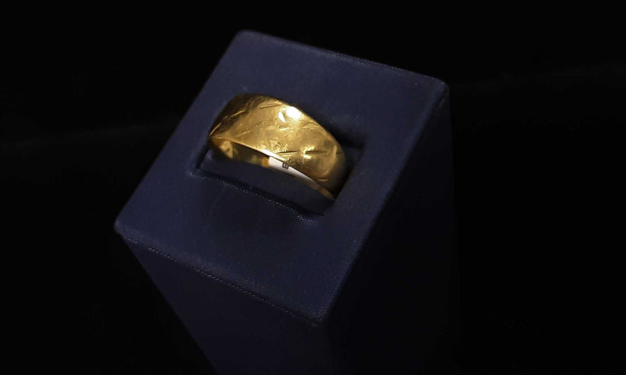 Ring - Wedding Band - Yellow Gold 14k (.585) 4.8 grams Size 7
