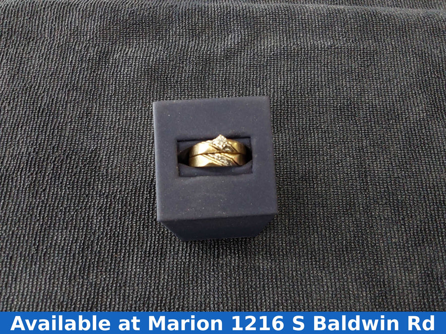 Ring - Wedding Set - Yellow Gold 10k (.417) 5.2 grams Size 8