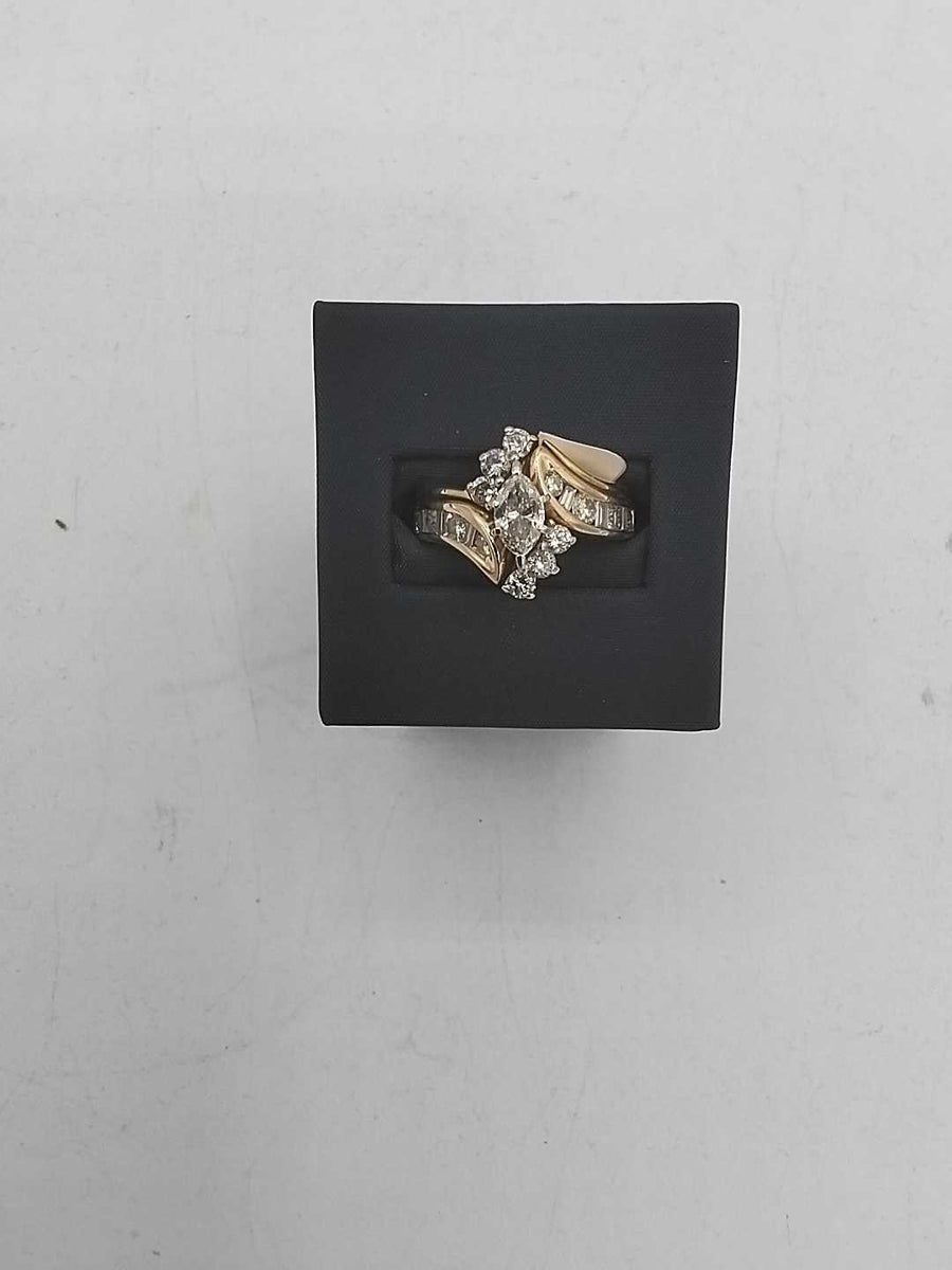 Ring - Engagement Set - Yellow Gold 14k (.585) 9.7 grams Size 8
